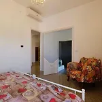 Celeste's House Giba