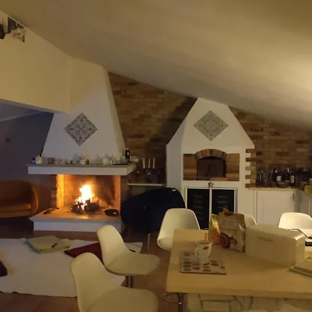 דירה Celeste's House