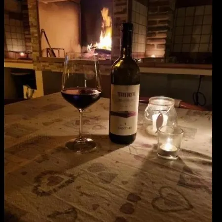 Celeste's House דירה