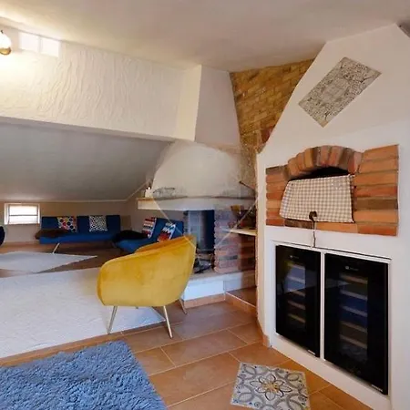 דירה Celeste's House