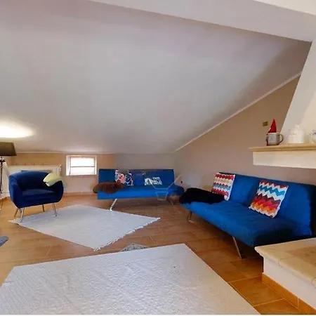 דירה Celeste's House *