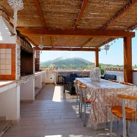 דירה Celeste's House *